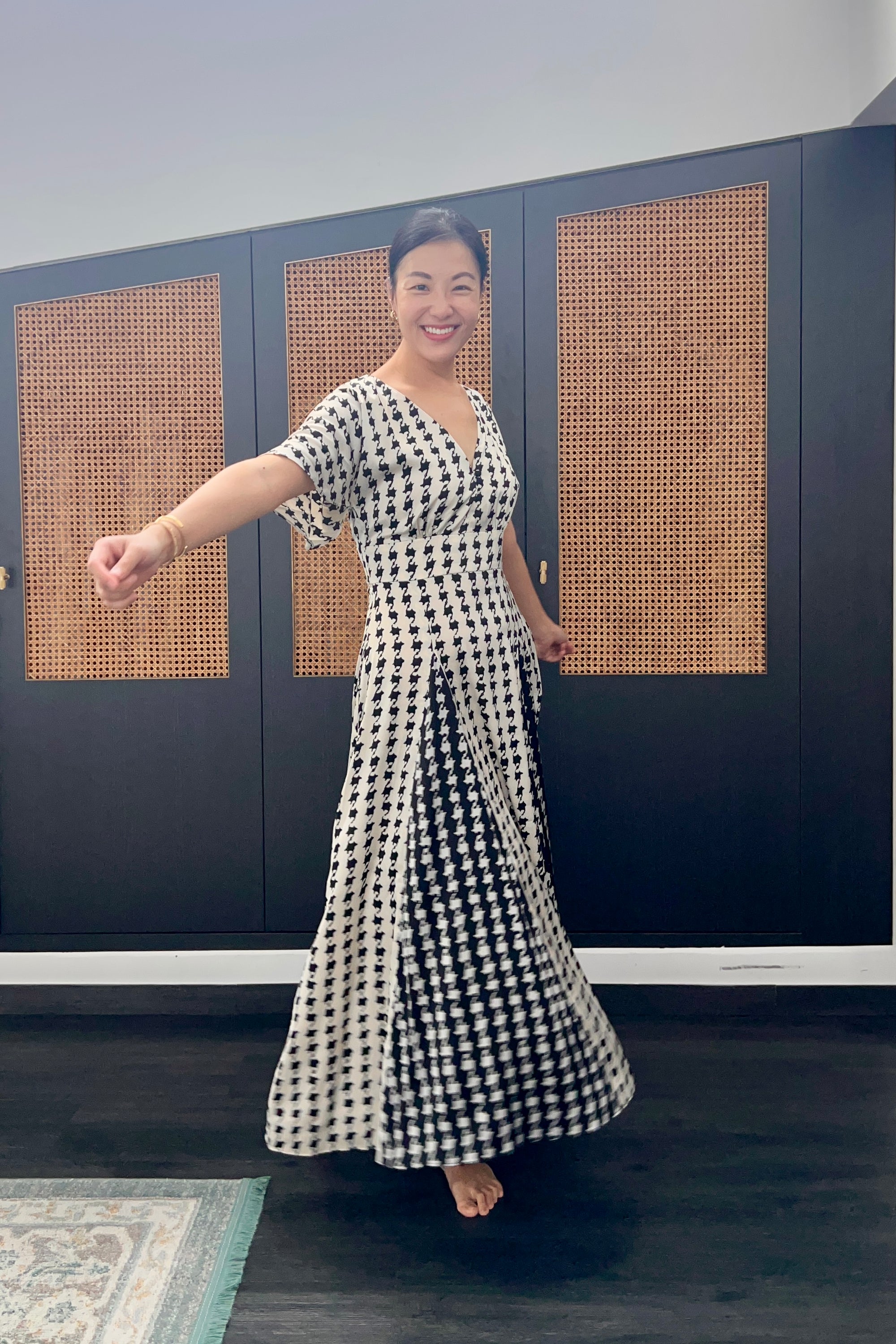 Laurel Houndstooth Godet Maxi Dress - Black / White