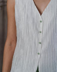 Hisa Pleated Cotton Vest - White / Black / Teal
