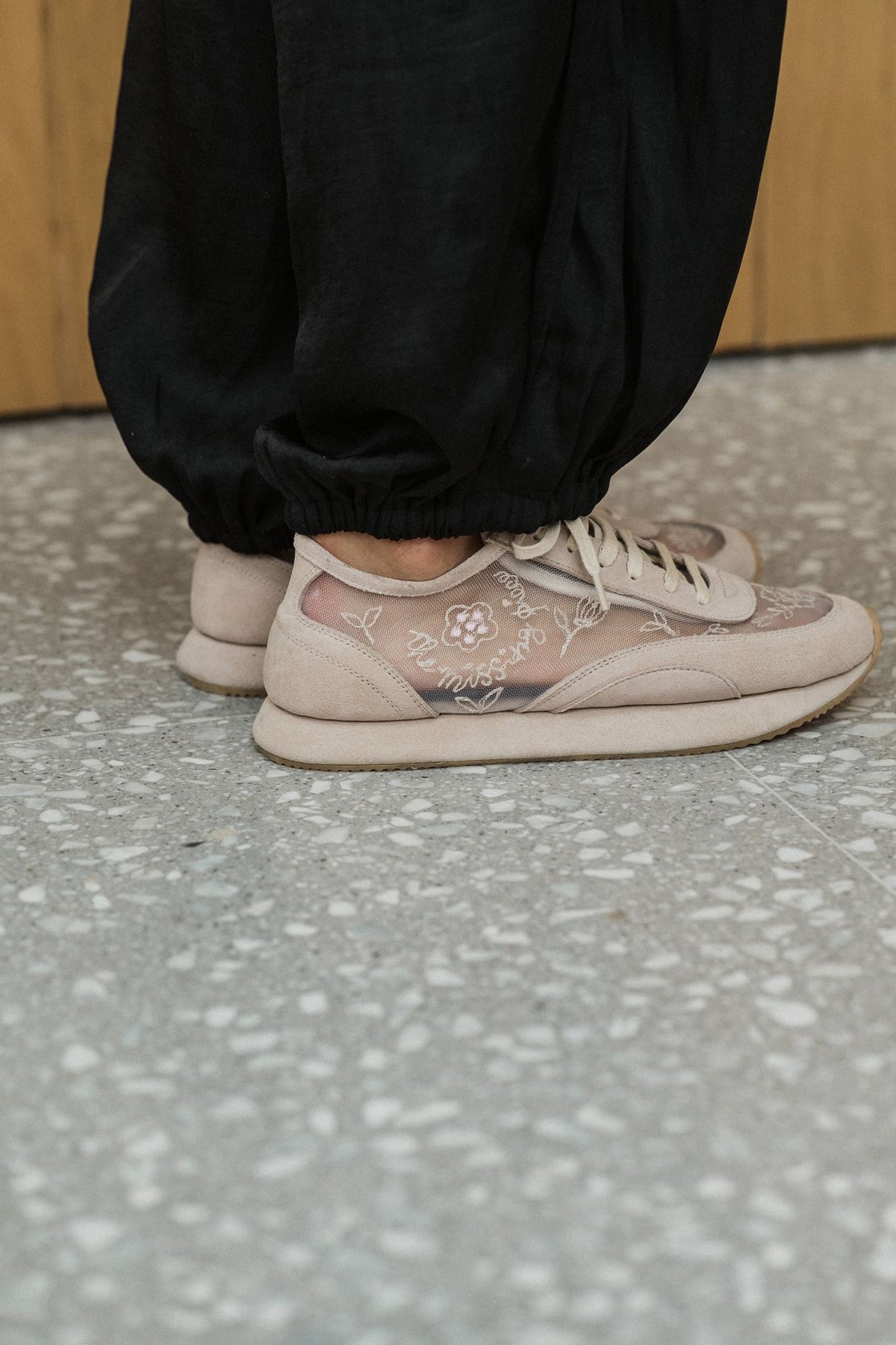 Mesh Embroidery Sneaker