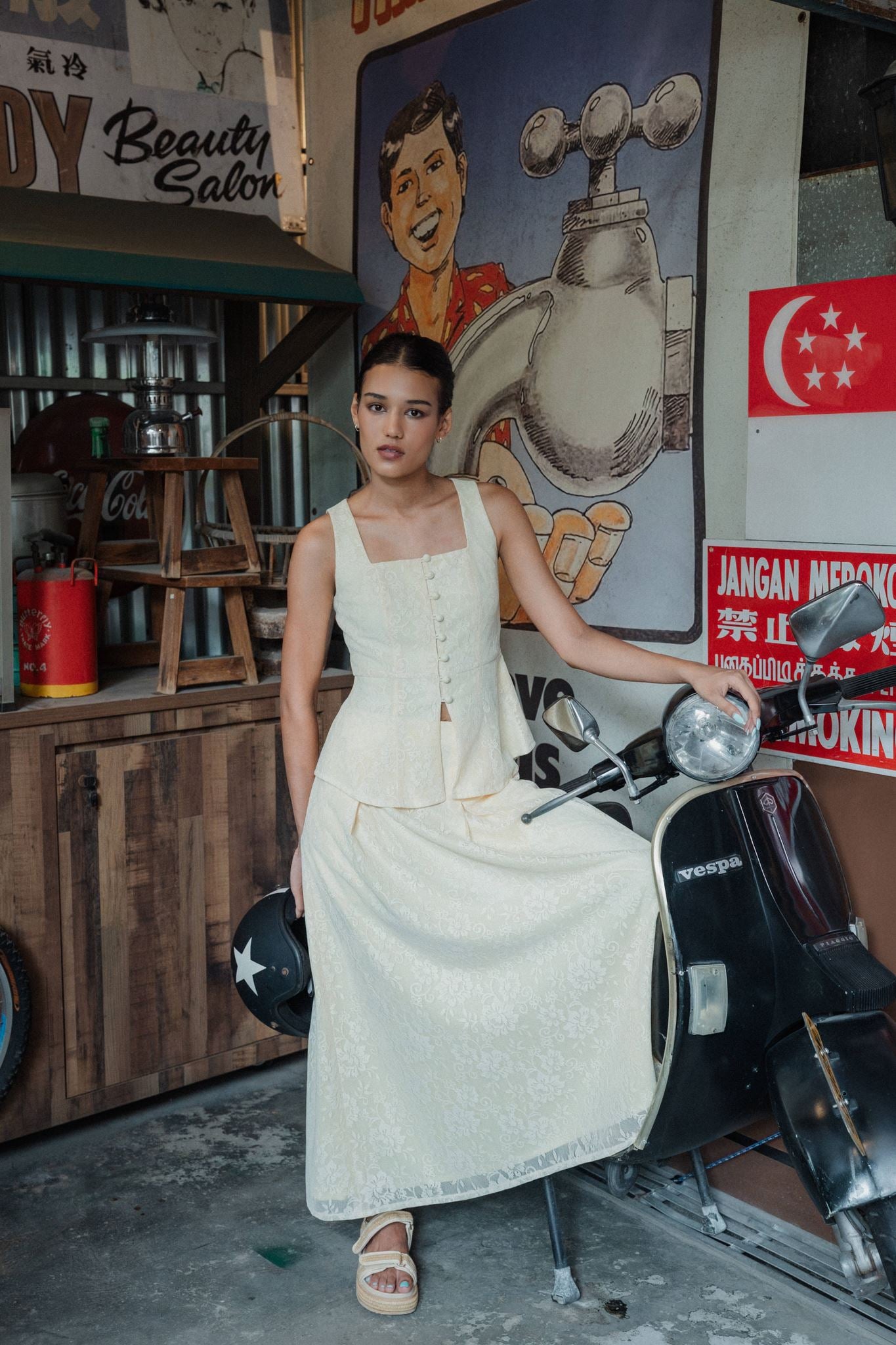 Mulia Lace Flared Skirt