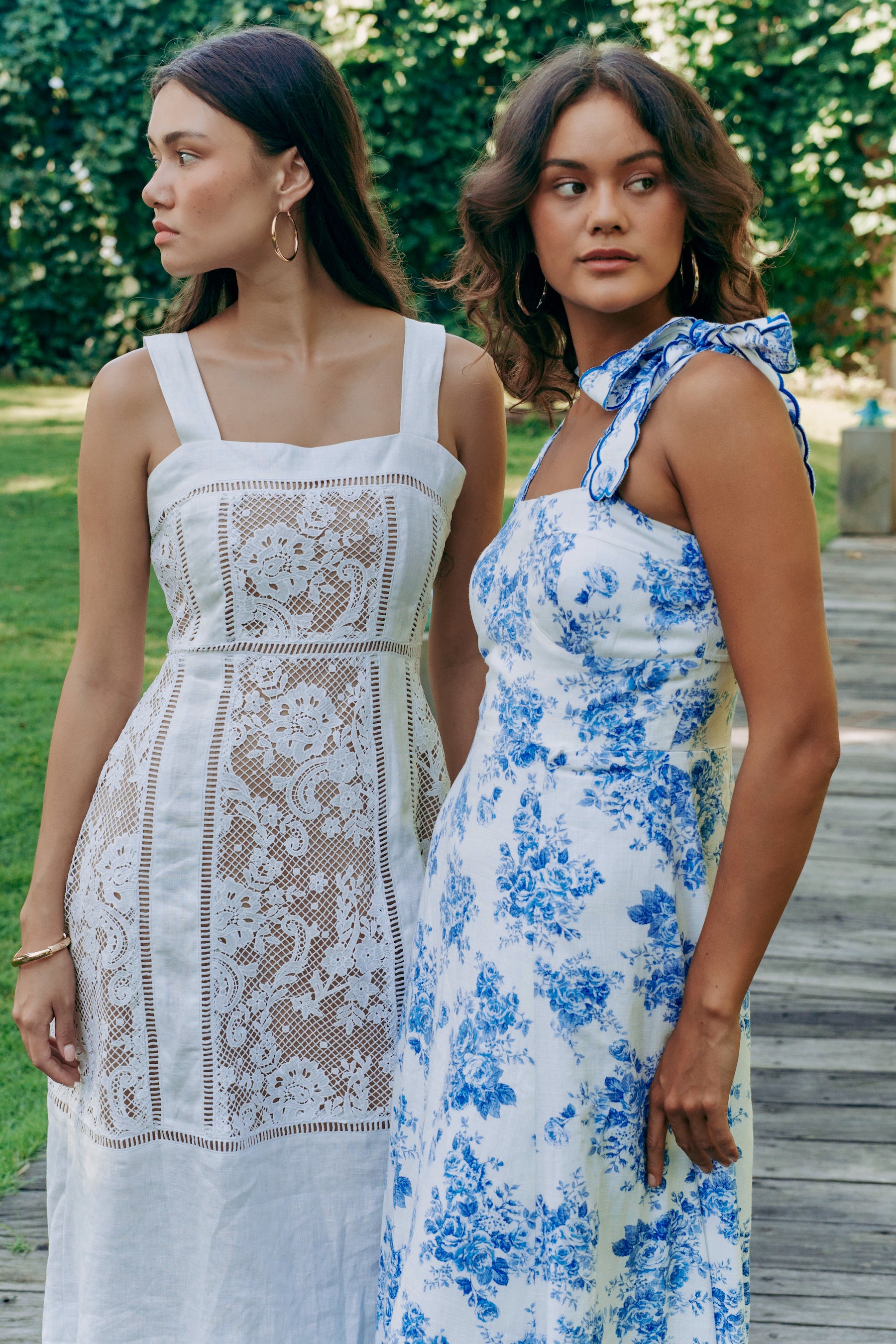 Adele Lace Dress - White / Navy
