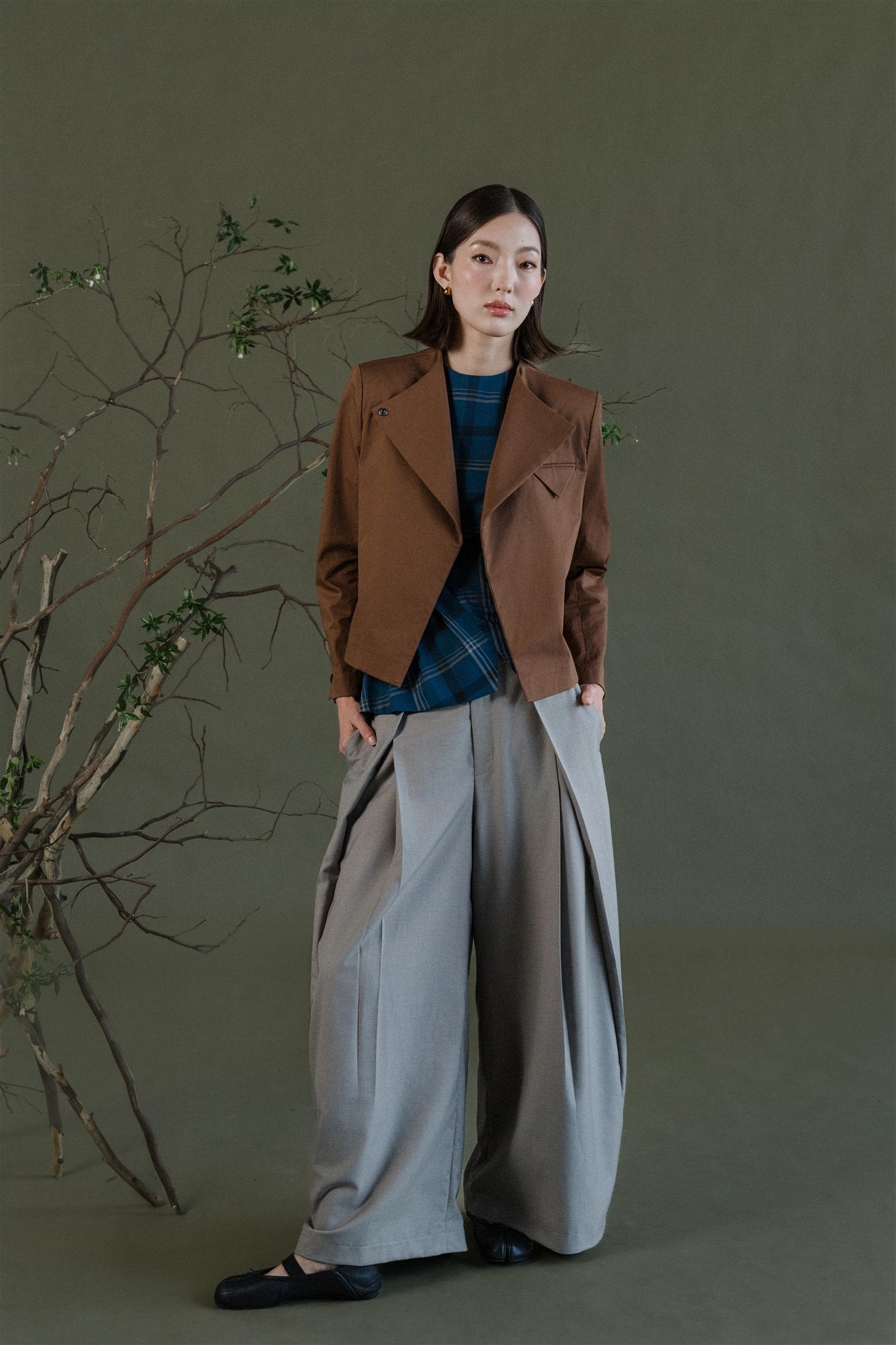 Kendo Wide-Legged Pants- Black / Charcoal BACKORDER